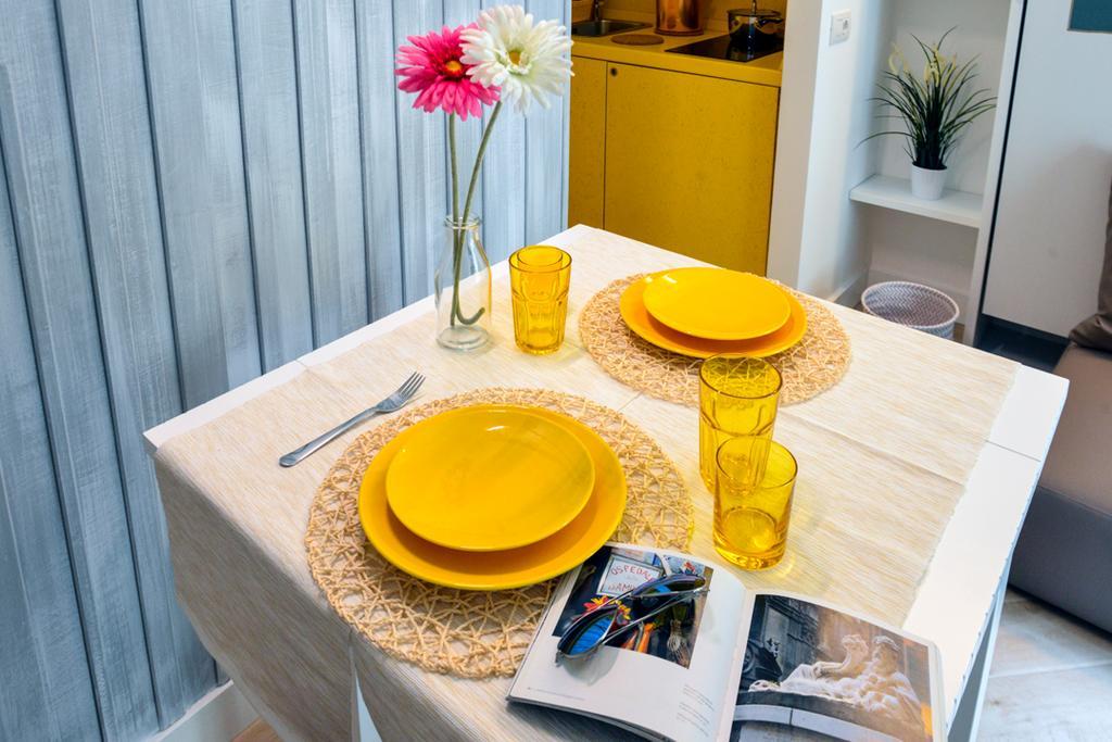 Click&Sleep Fuorigrotta Apartment Naples Luaran gambar